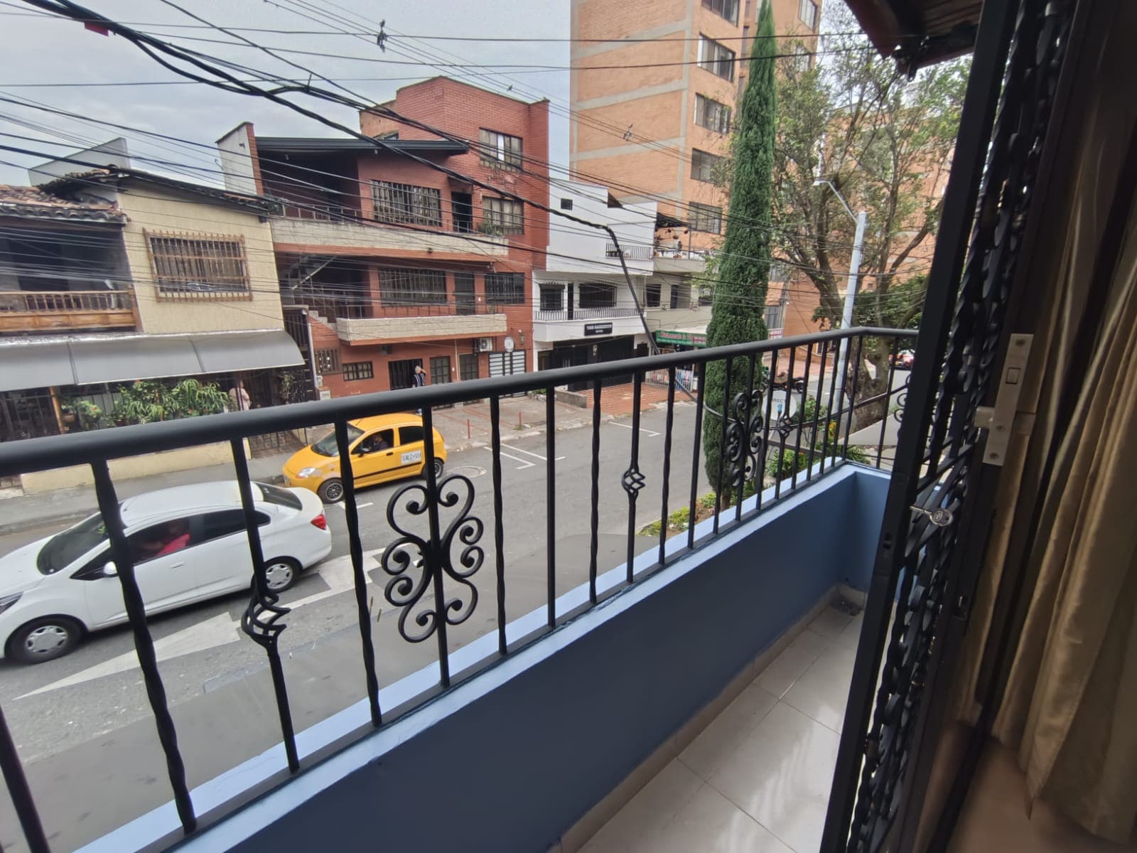 Apartamento en arriendo en Laureles Medellín — foto 4 de 13