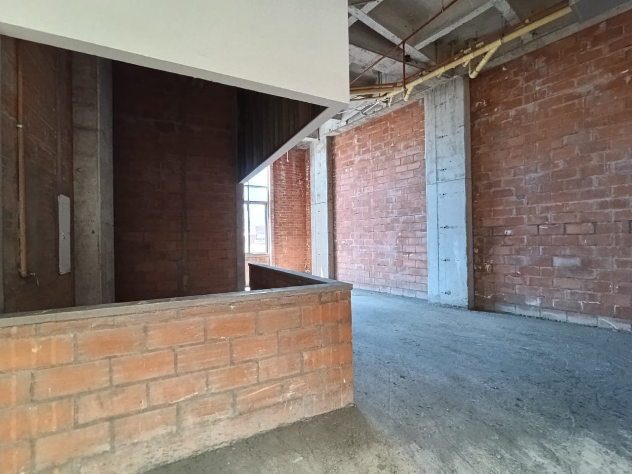 Local en arriendo en Centro Itagui — foto 2 de 10