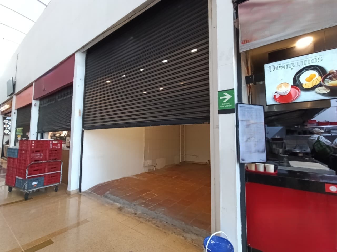 Local en arriendo en Medellín — foto 4 de 18