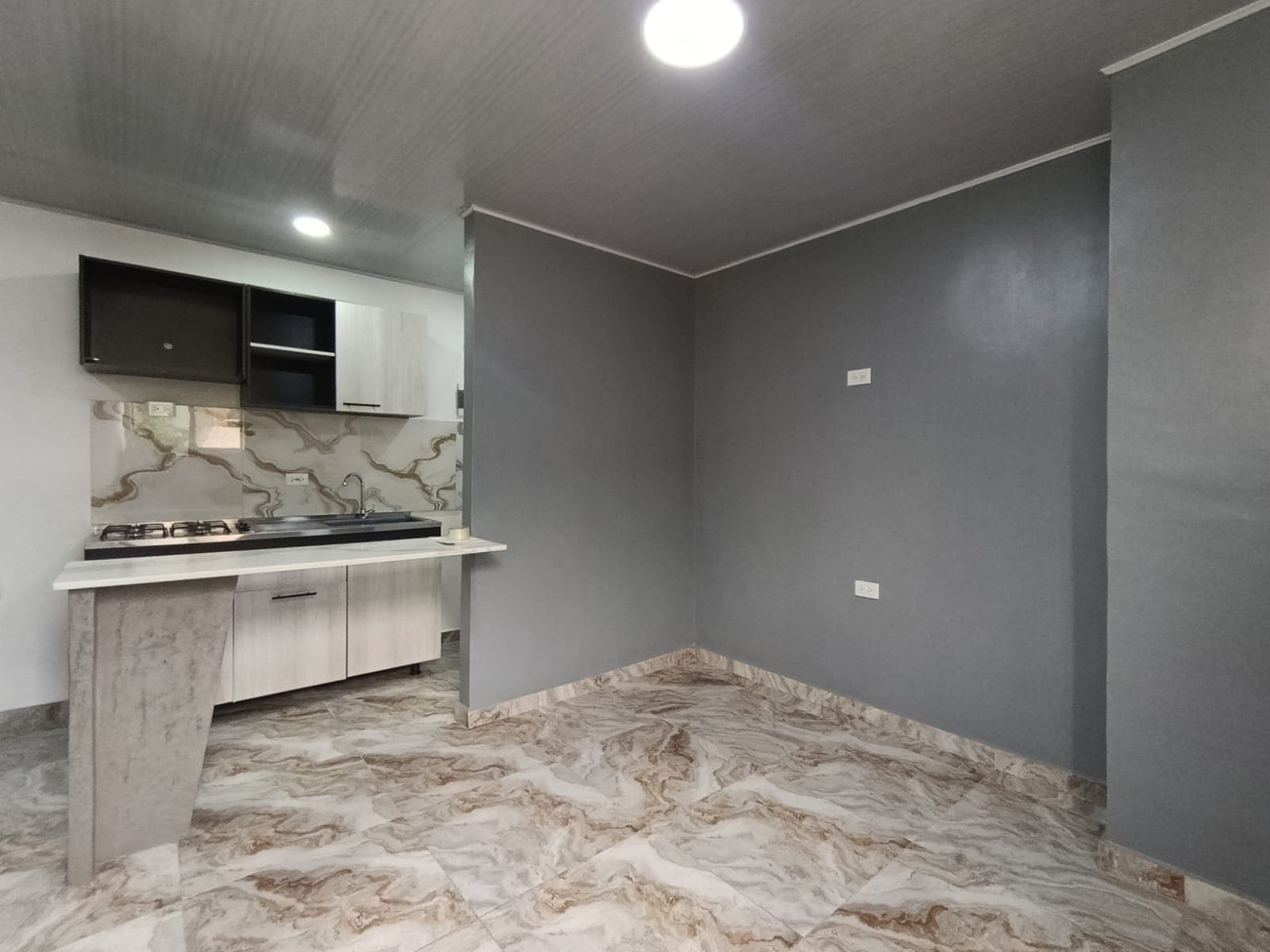 Apartamento en arriendo en Bombona, Centro, Medellín — foto 4 de 12