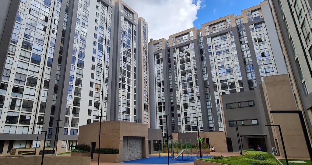 Apartaestudio en arriendo en Colina Campestre, Suba, Bogotá, D.C. — foto 1 de 10