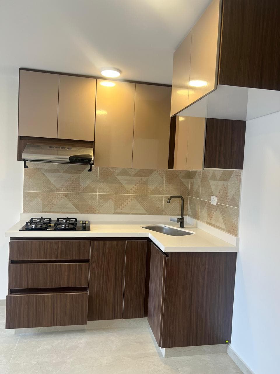 Apartaestudio en arriendo en Colina Campestre, Suba, Bogotá, D.C. — foto 3 de 10