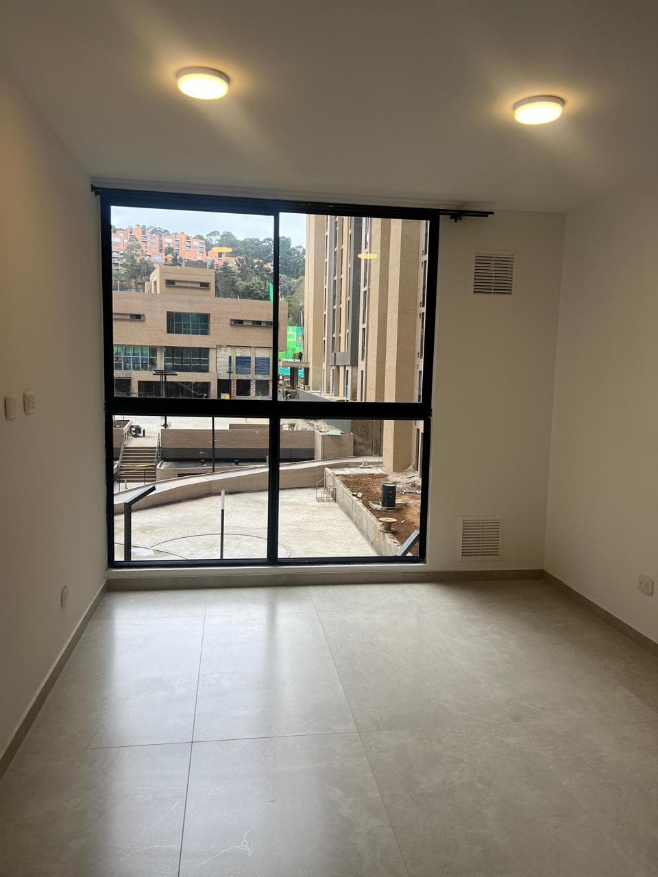 Apartaestudio en arriendo en Colina Campestre, Suba, Bogotá, D.C. — foto 5 de 10