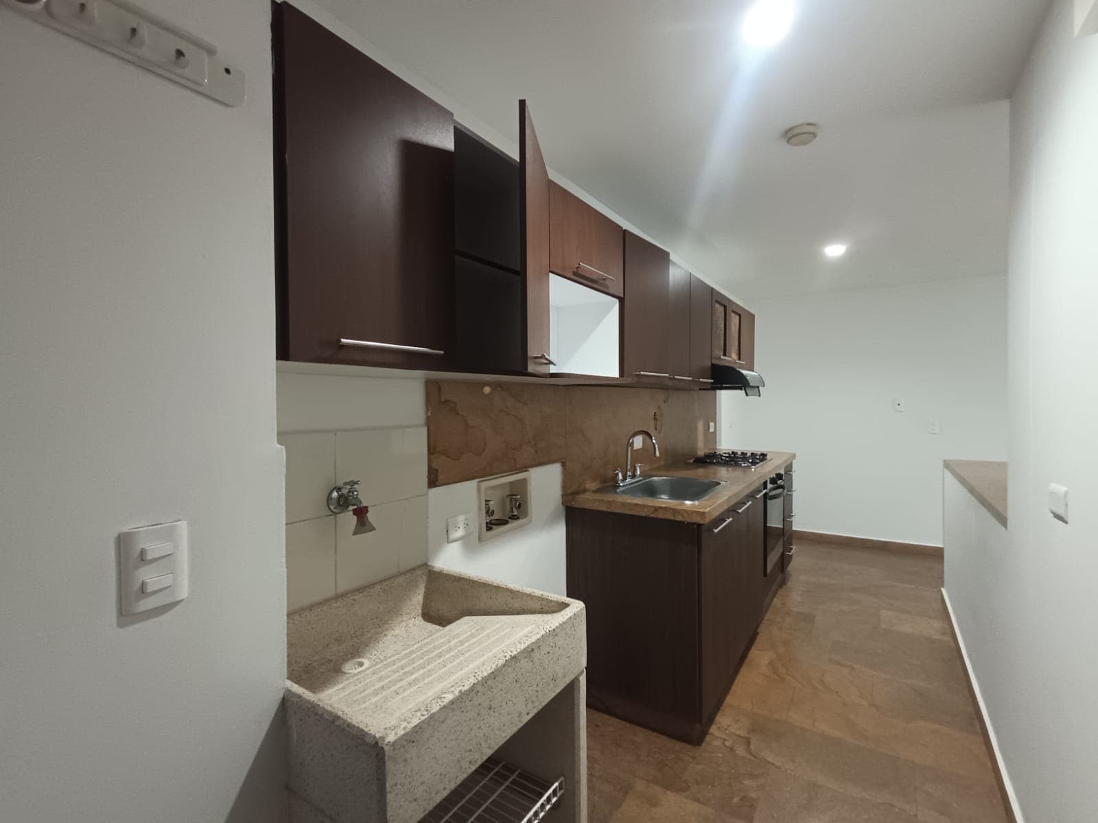 Apartamento en arriendo en Loma del Escobero Envigado — foto 4 de 19