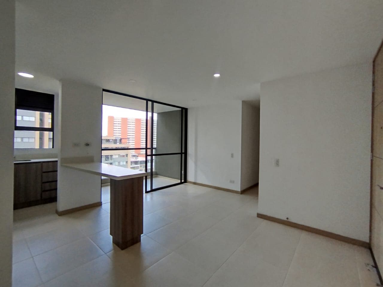 Apartamento en arriendo en Barro Blanco Rio Negro, Rionegro — foto 1 de 16