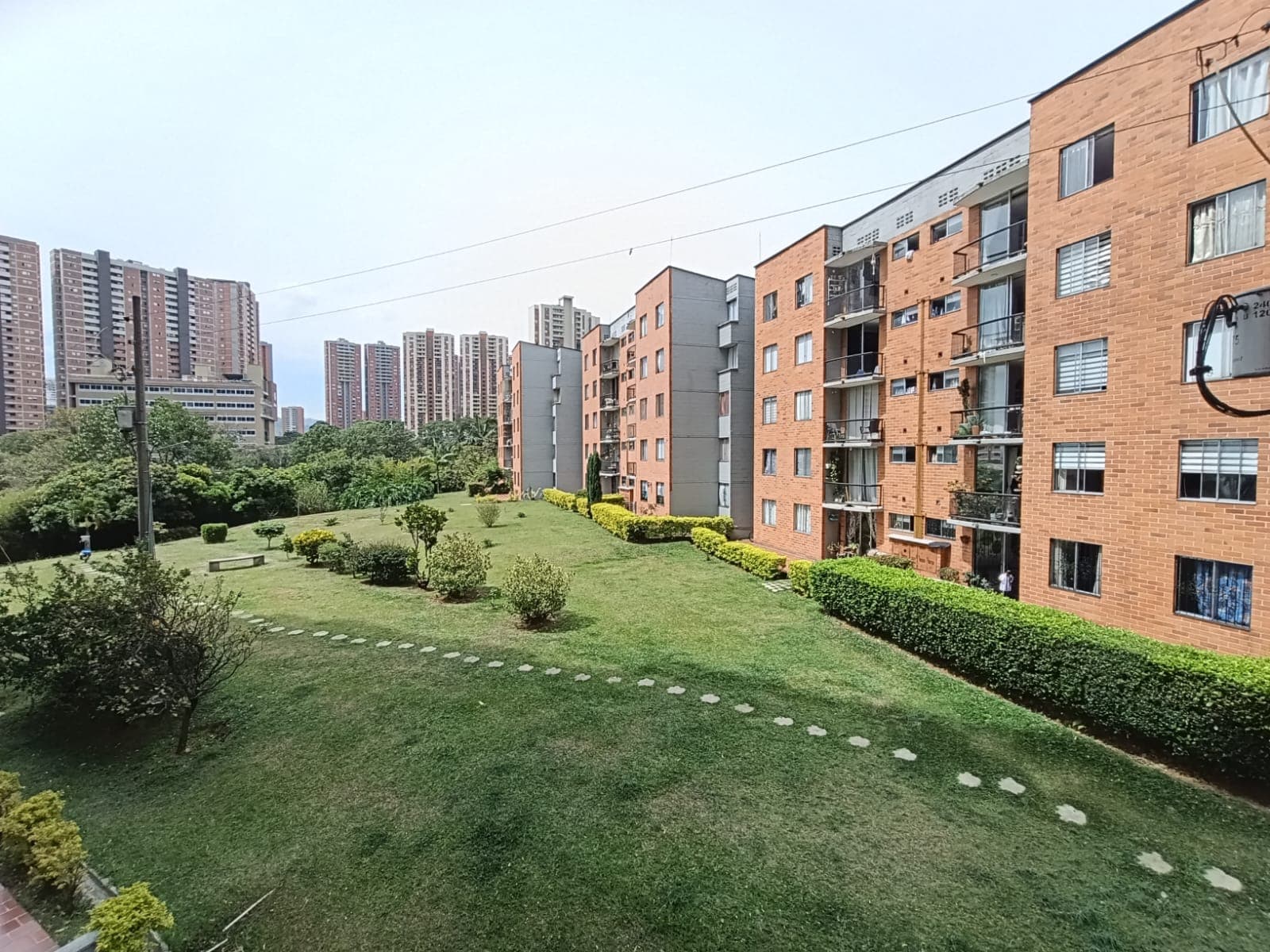 Apartamento en arriendo en Ditaires, Itagui — foto 1 de 16