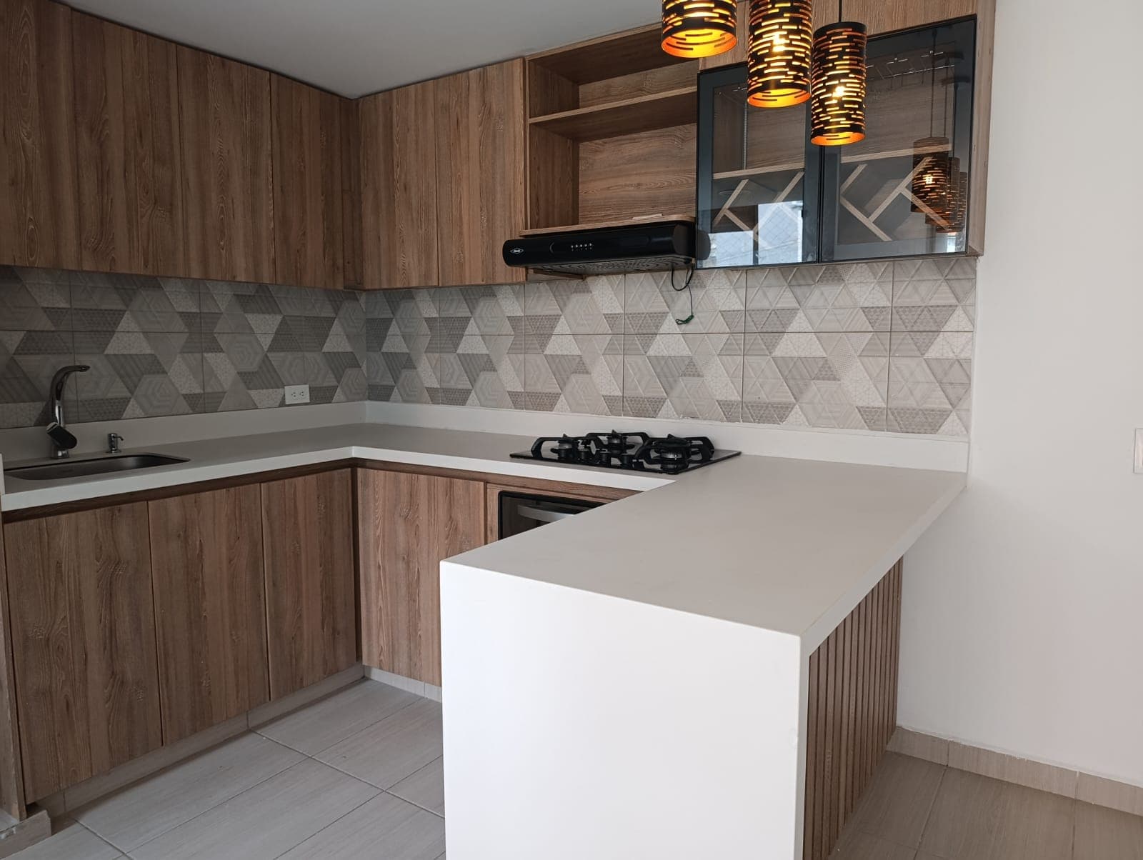 Apartamento en arriendo en Ditaires, Itagui — foto 2 de 16