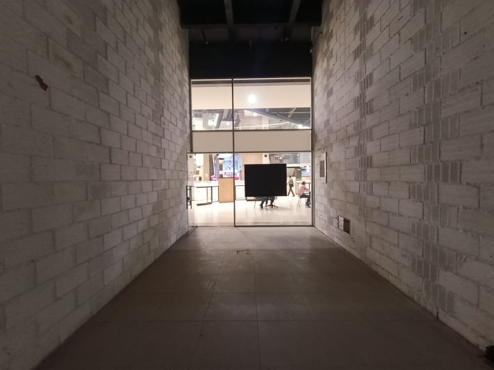 Local en arriendo en Centro Itagui — foto 5 de 11
