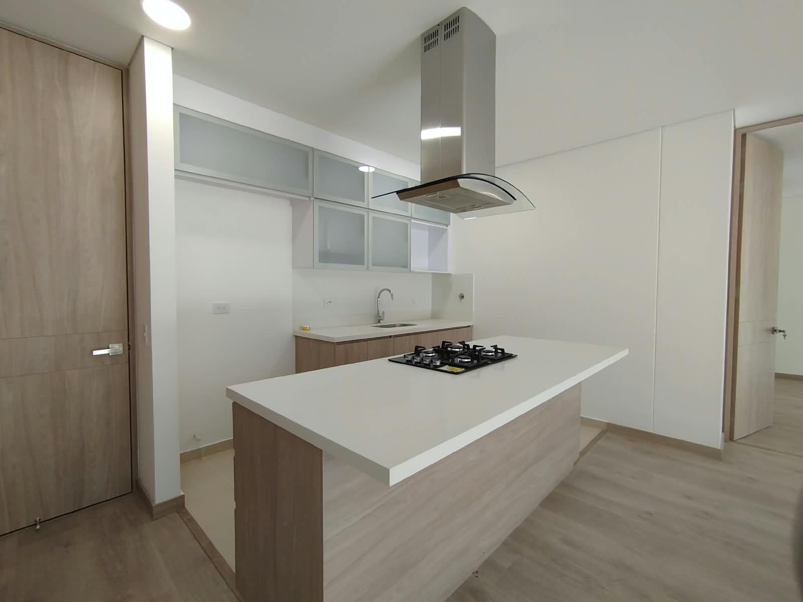 Apartamento en arriendo en El Retiro — foto 3 de 20