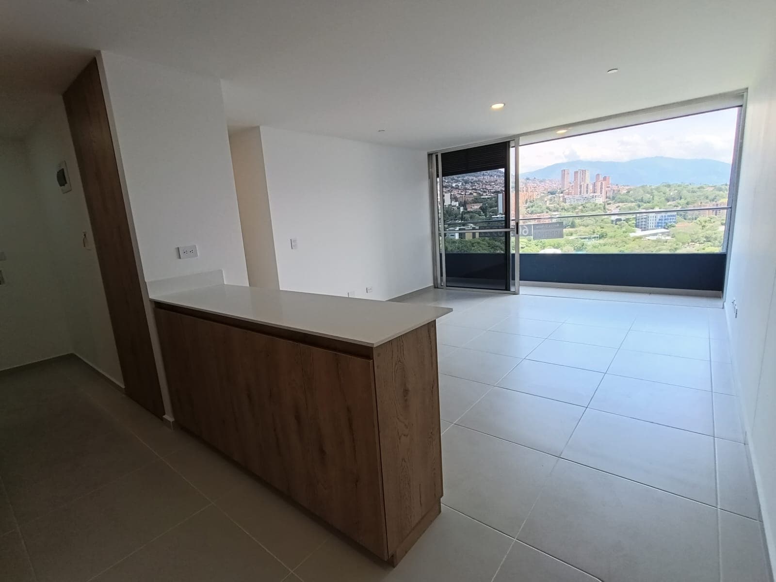 Apartamento en arriendo en San Germán, Robledo, Medellín — foto 1 de 11