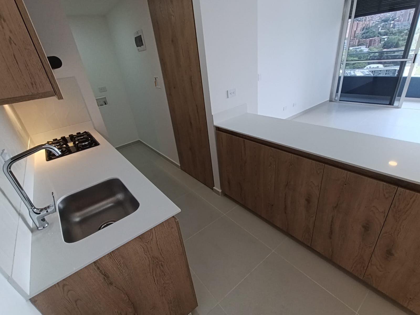 Apartamento en arriendo en San Germán, Robledo, Medellín — foto 3 de 11