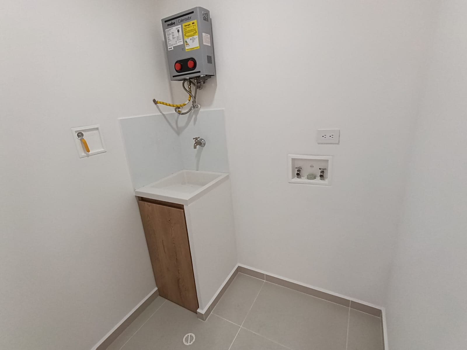 Apartamento en arriendo en San Germán, Robledo, Medellín — foto 4 de 11
