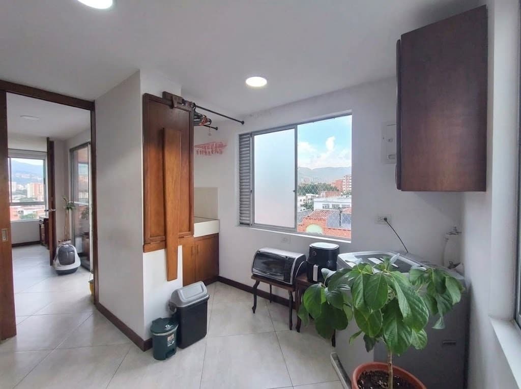 Apartamento en arriendo en Florida Nueva, Laureles, Medellín — foto 4 de 19