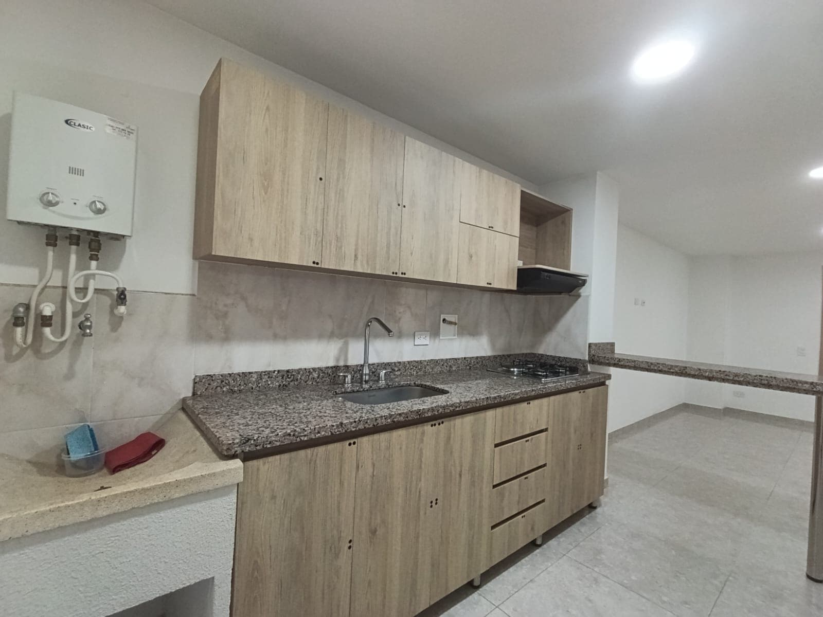 Apartamento en arriendo en Parque Sabaneta — foto 4 de 14