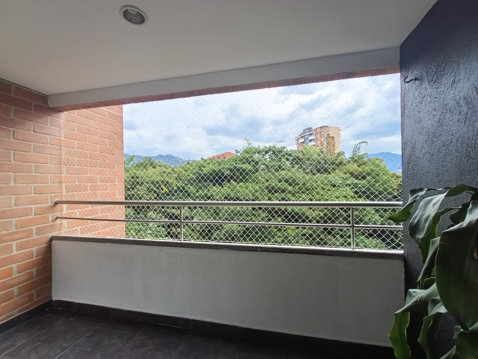 Apartamento en arriendo en Cumbres, Envigado — foto 2 de 20