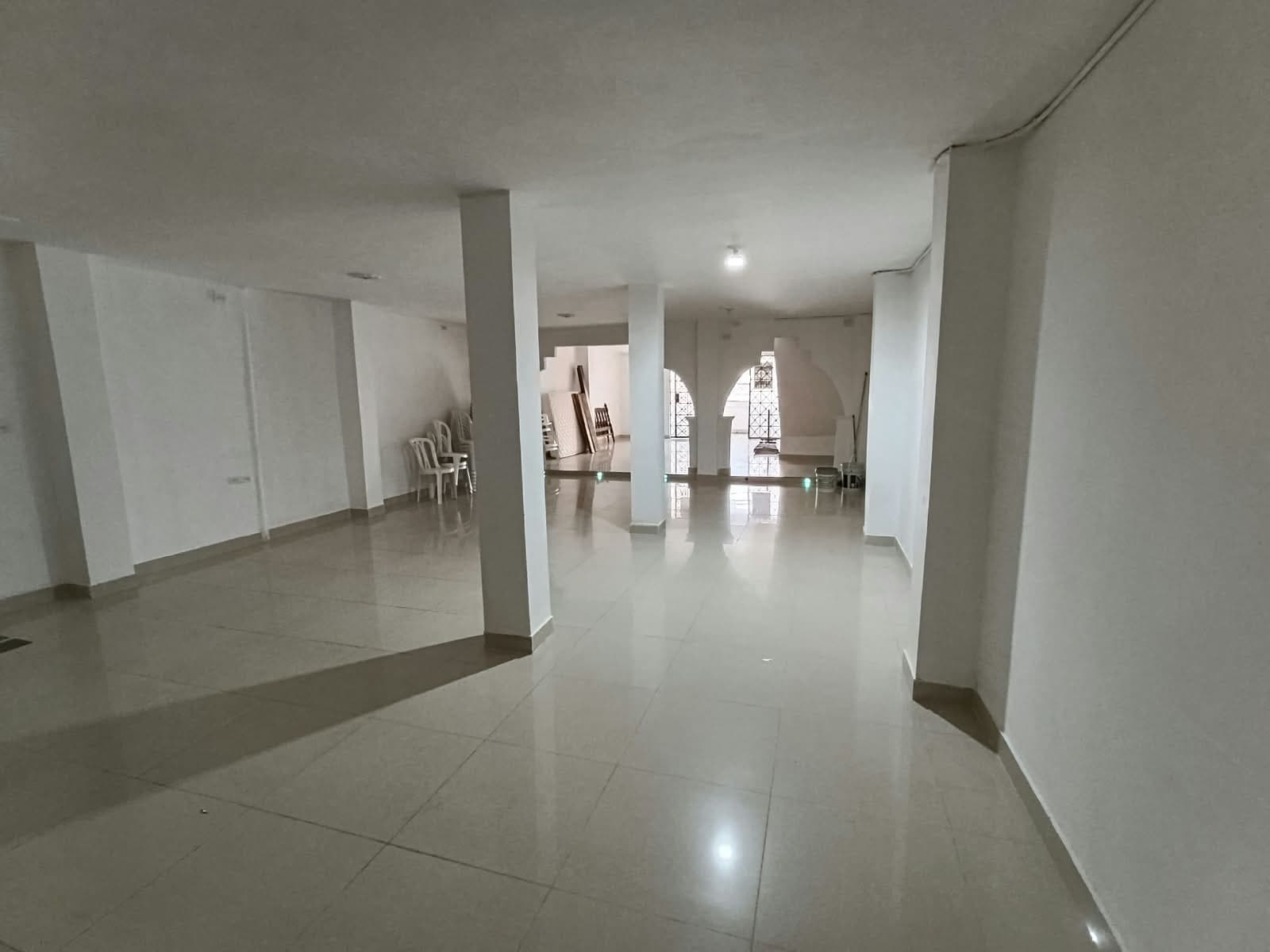 Casa Comercial en arriendo en Enciso, Centro, Medellín — foto 3 de 11