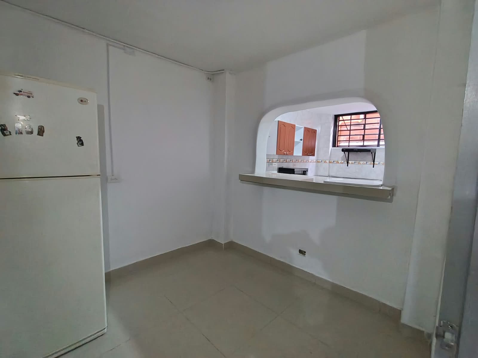 Casa Comercial en arriendo en Enciso, Centro, Medellín — foto 4 de 11