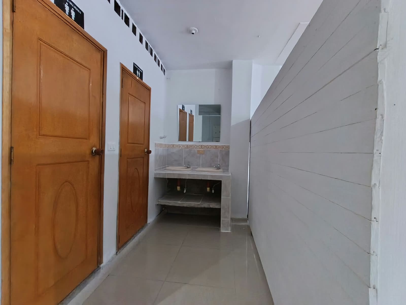 Casa Comercial en arriendo en Enciso, Centro, Medellín — foto 5 de 11