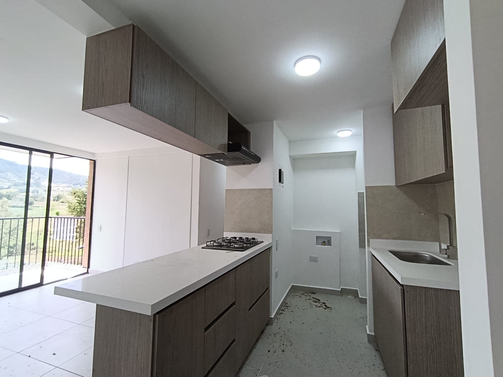 Apartamento en arriendo en El Carmen de Viboral — foto 2 de 12