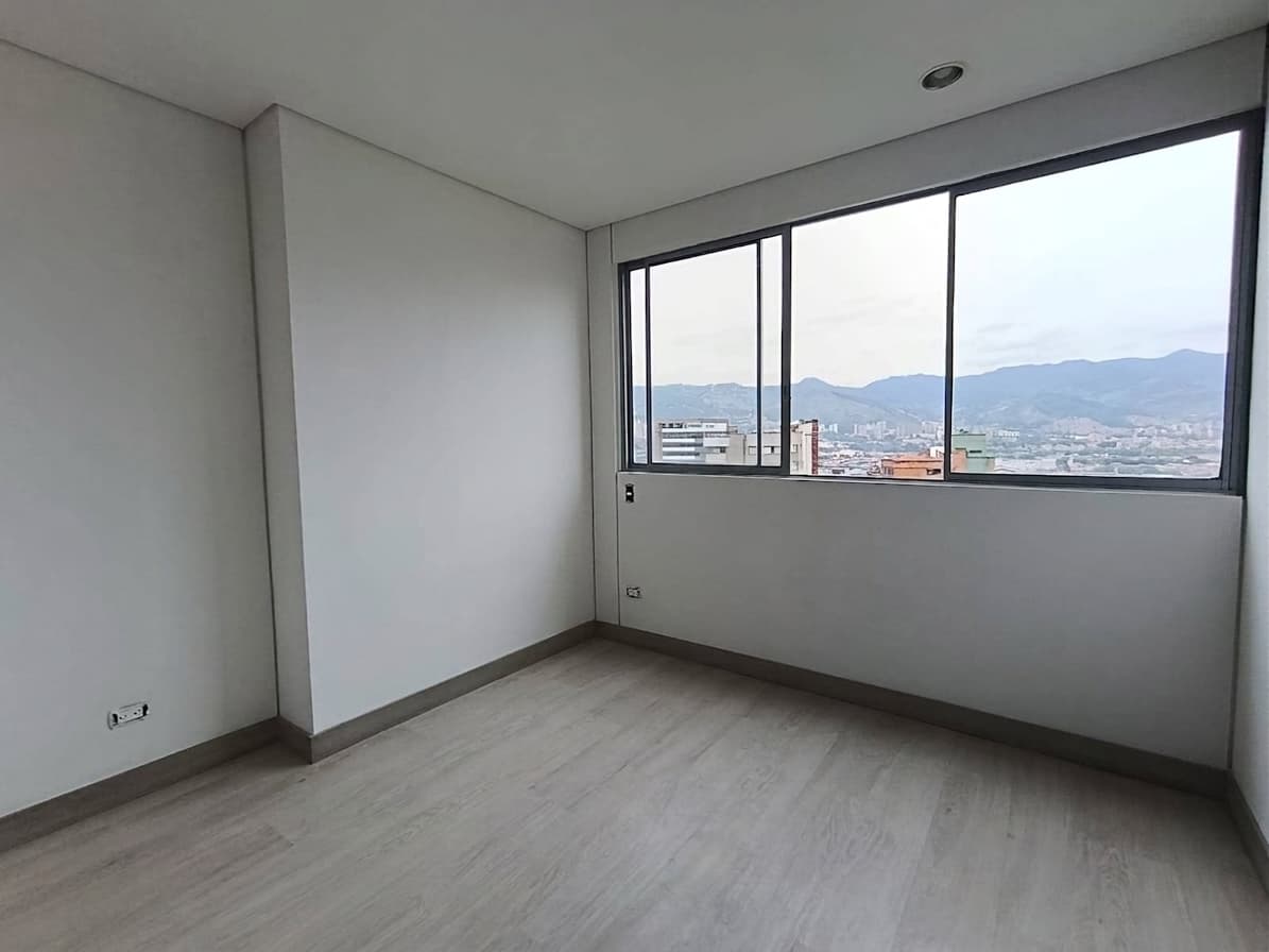 Apartamento en arriendo en Castropol, El Poblado, Medellín — foto 3 de 20