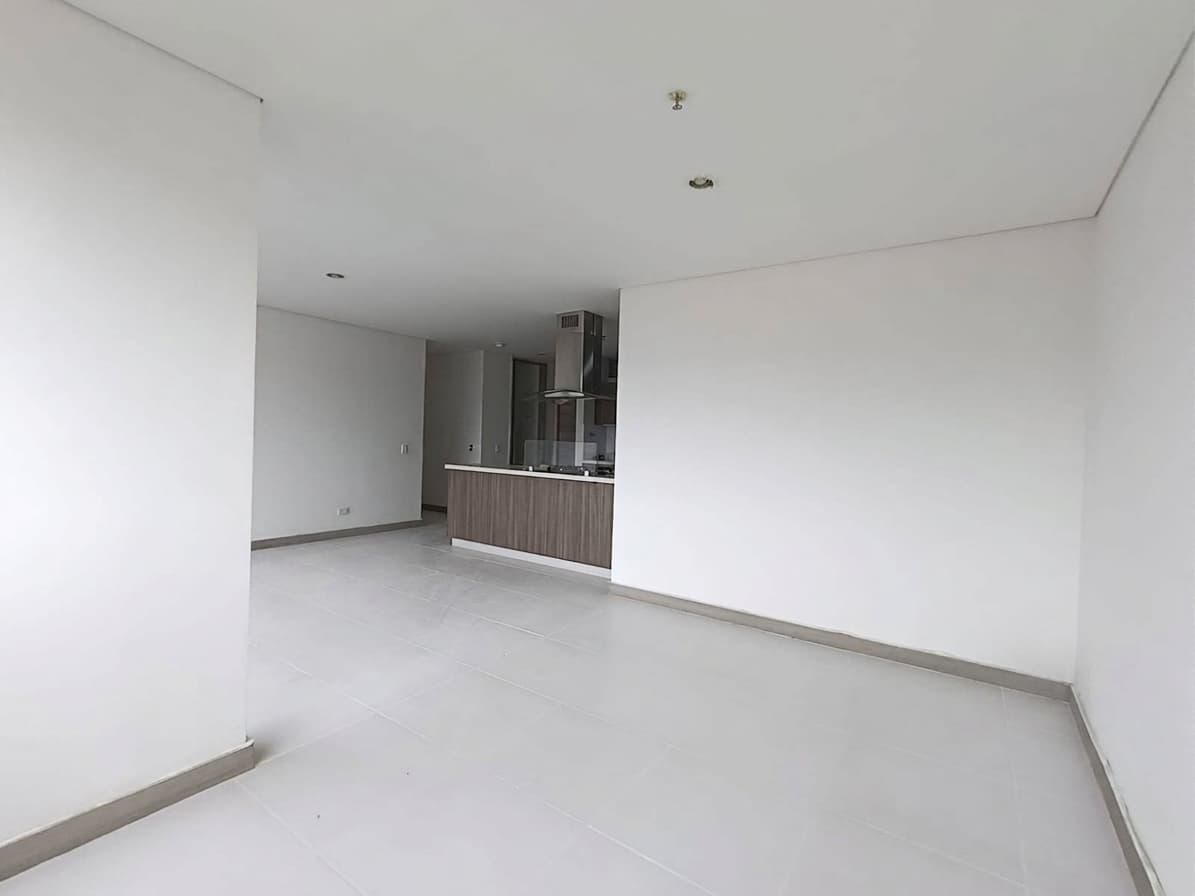 Apartamento en arriendo en Castropol, El Poblado, Medellín — foto 5 de 20