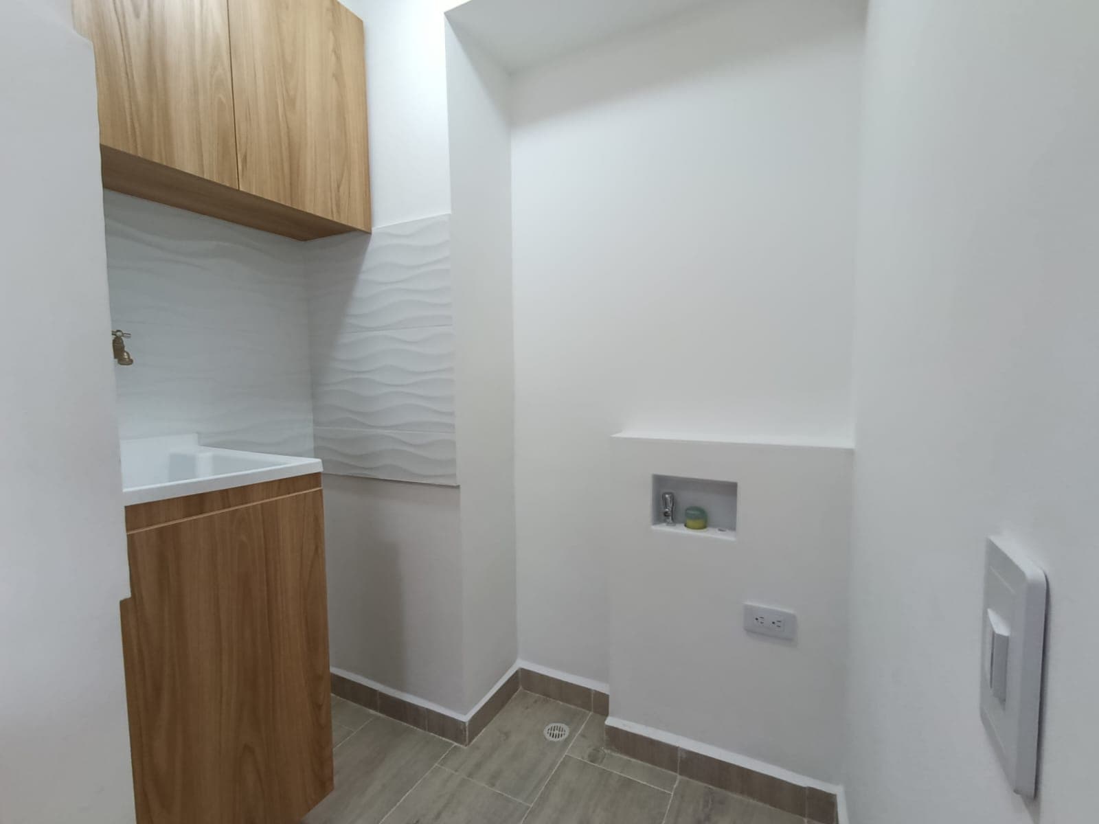 Apartamento en arriendo en El Carmen de Viboral — foto 4 de 8