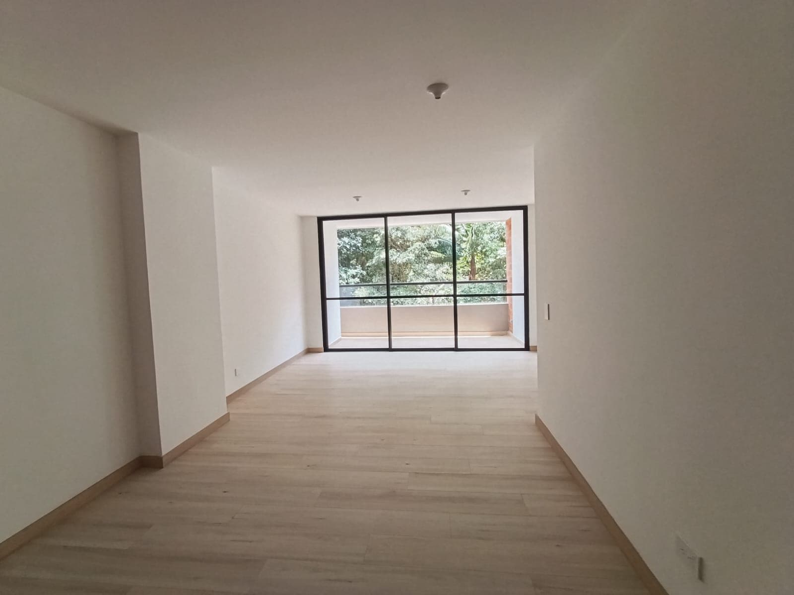 Apartamento en arriendo en Camino Verde, Envigado — foto 5 de 16