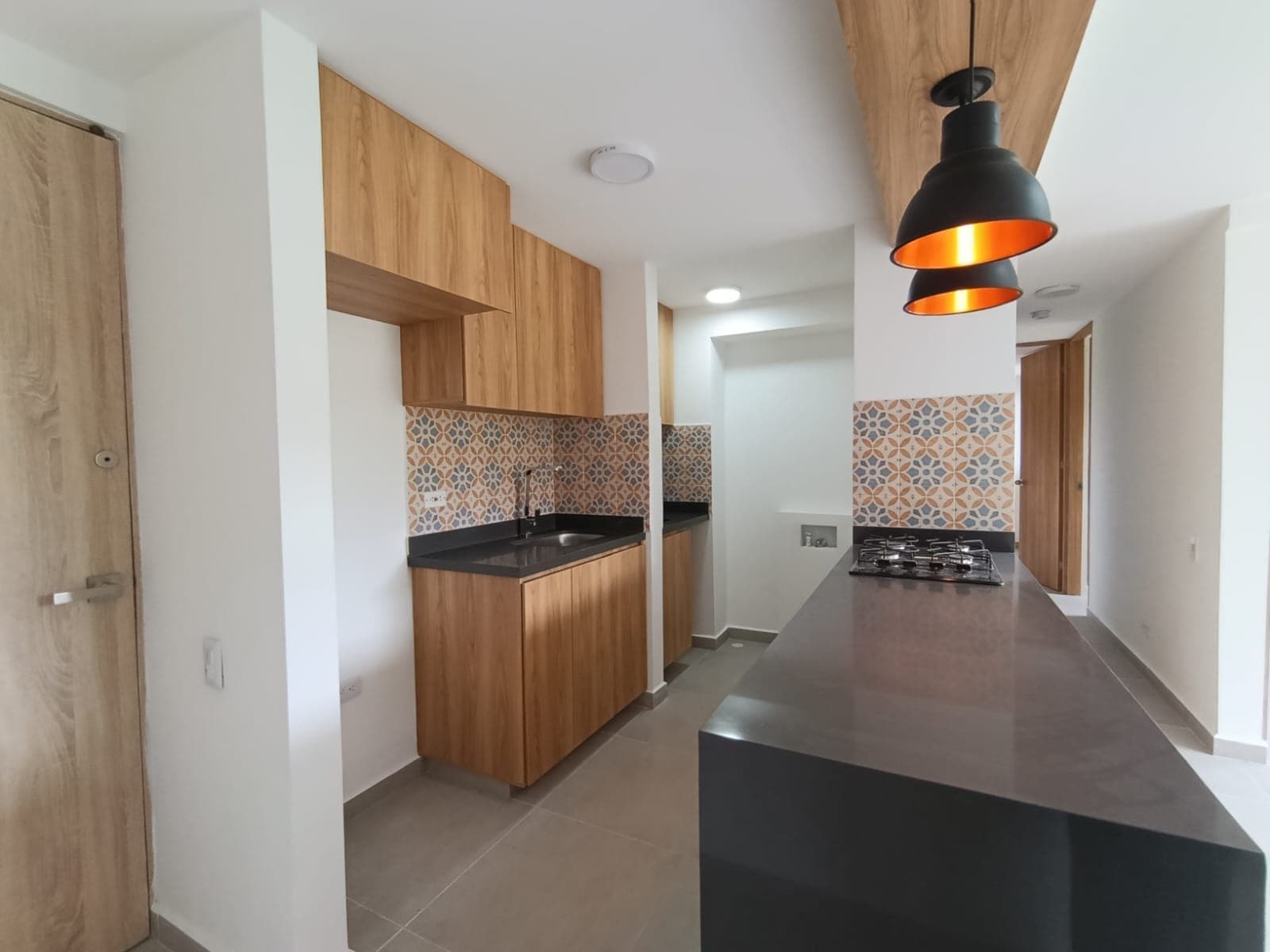 Apartamento en arriendo en El Carmen de Viboral — foto 3 de 8