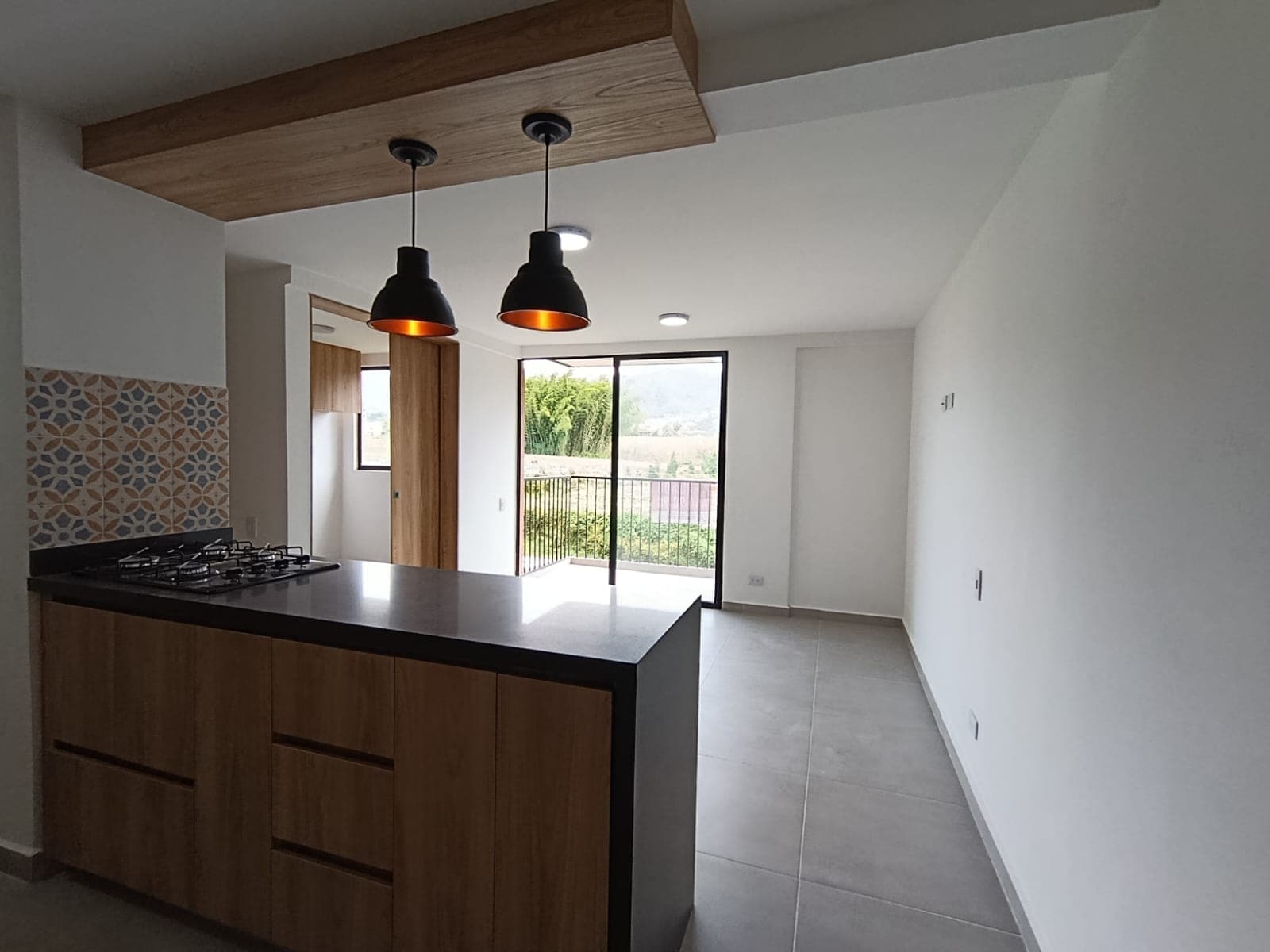 Apartamento en arriendo en El Carmen de Viboral — foto 4 de 8