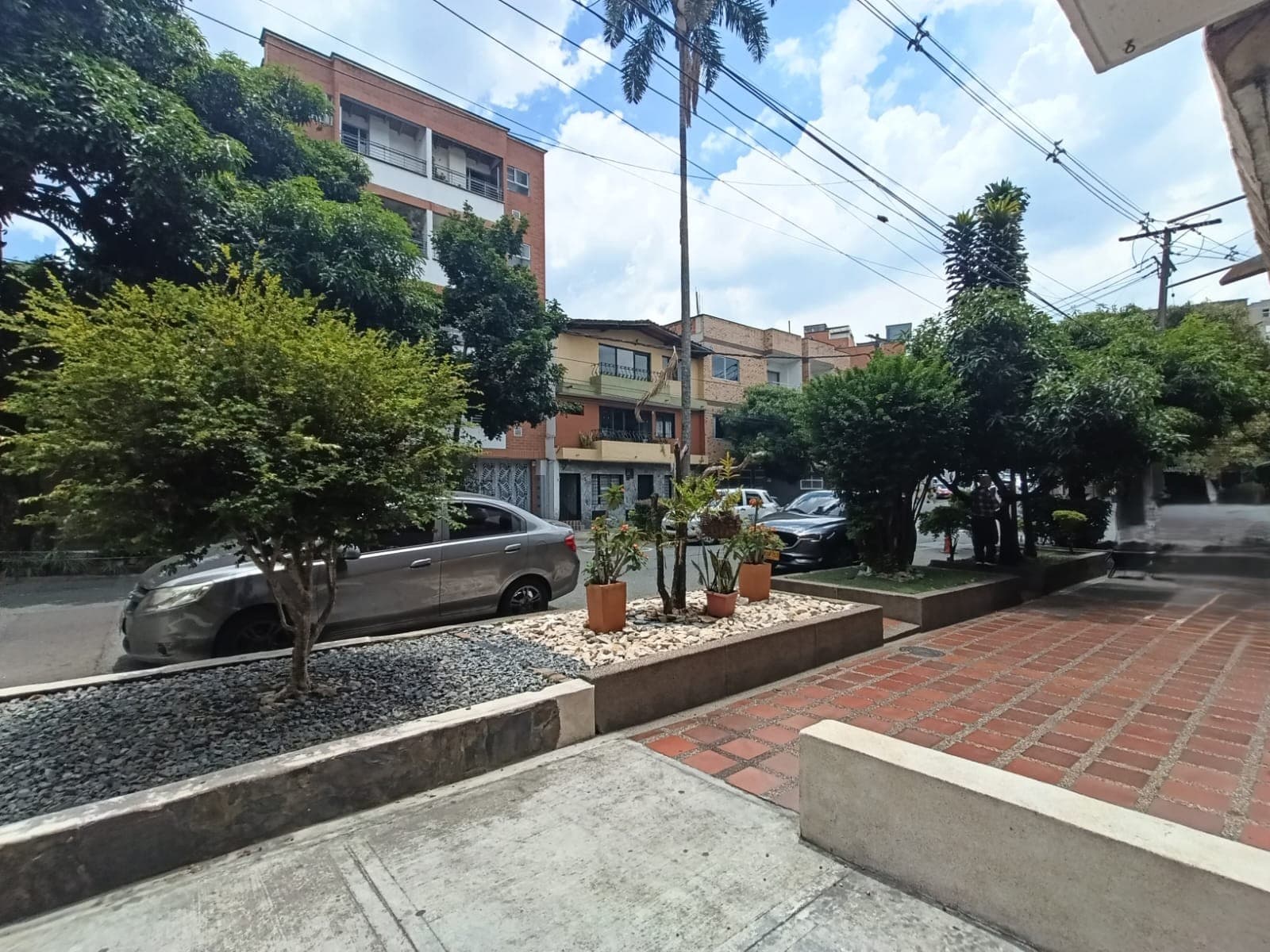 Local en arriendo en Los Naranjos Envigado — foto 2 de 10