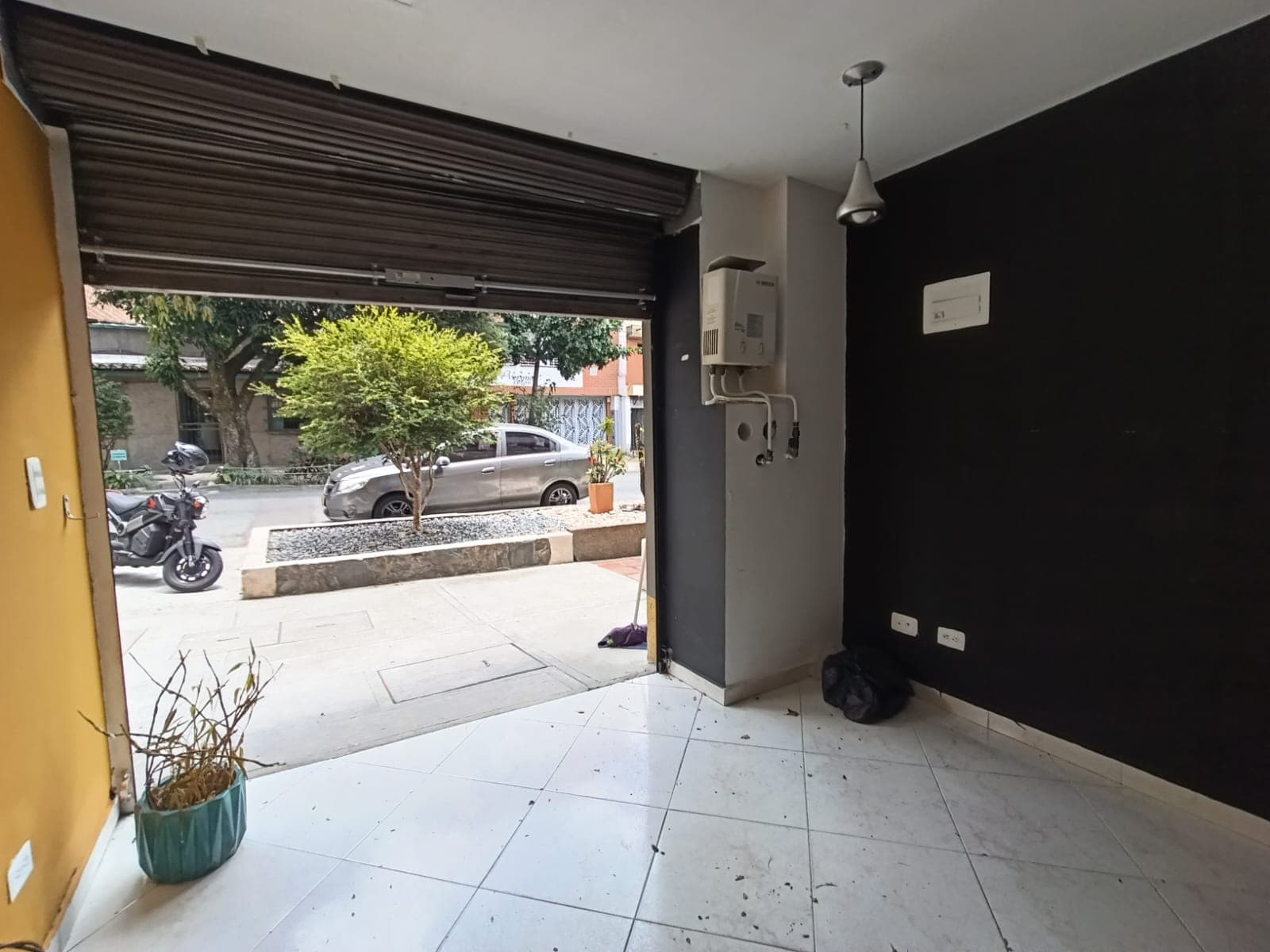 Local en arriendo en Los Naranjos Envigado — foto 5 de 10