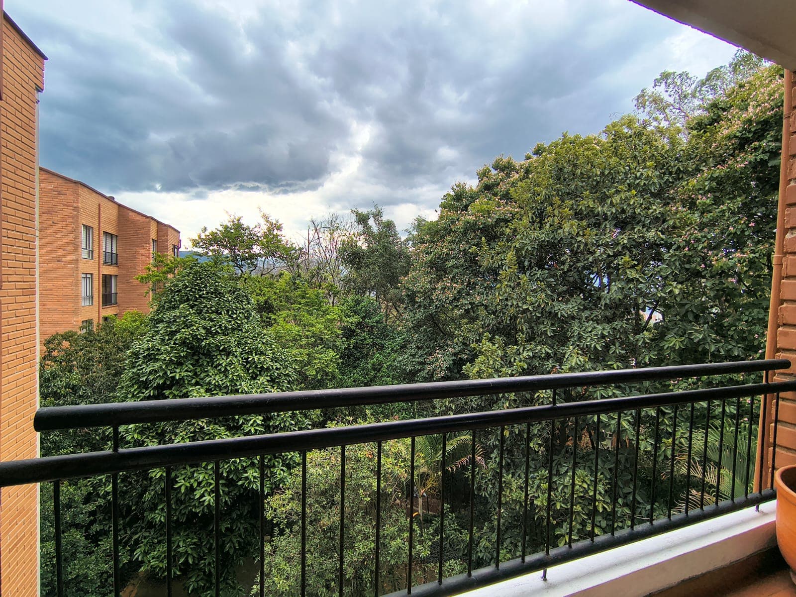 Apartamento en arriendo en San Lucas, El Poblado, Medellín — foto 1 de 12