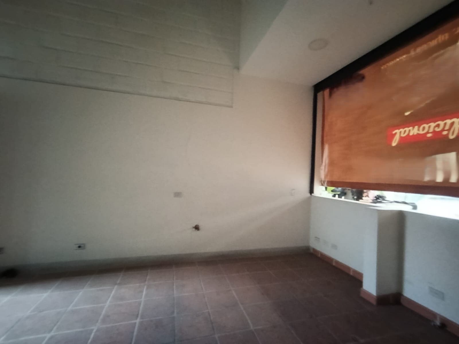 Local en arriendo en Centro Itagui — foto 3 de 12
