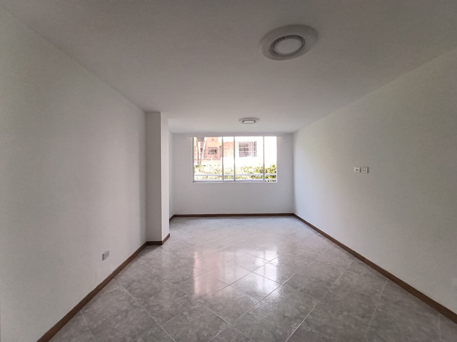 Apartamento en arriendo en Zuñiga, Envigado — foto 1 de 18