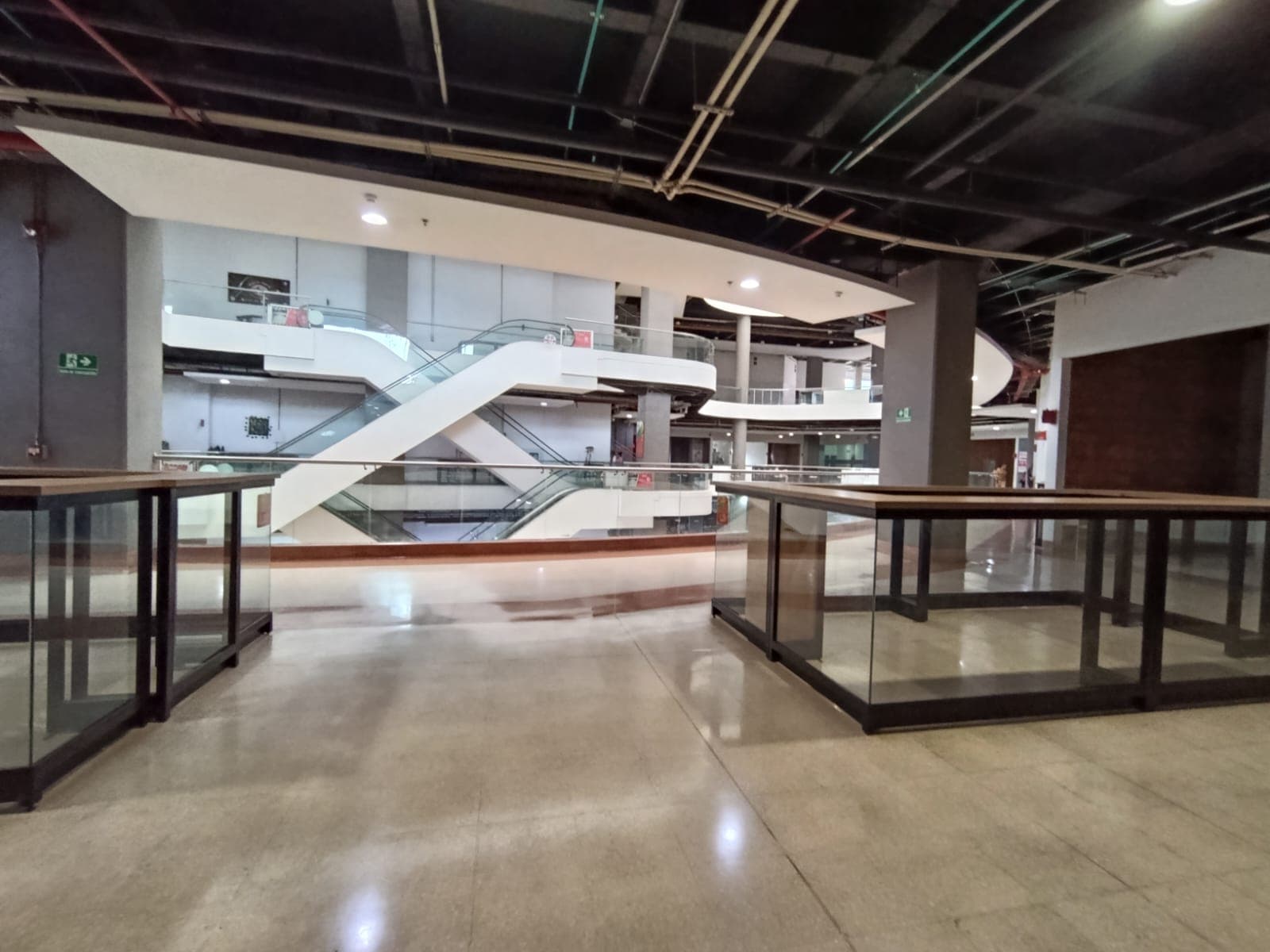 Local en arriendo en Centro Itagui — foto 4 de 12
