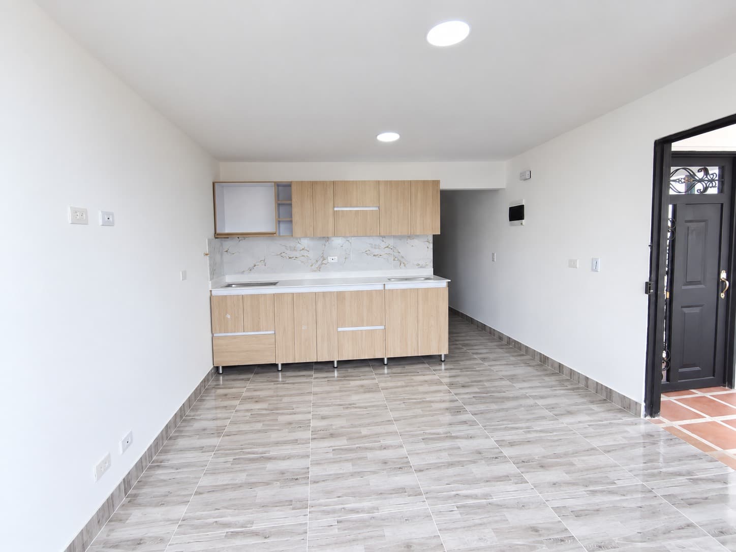 Apartamento en arriendo en Santa Mónica, La America, Medellín — foto 1 de 12