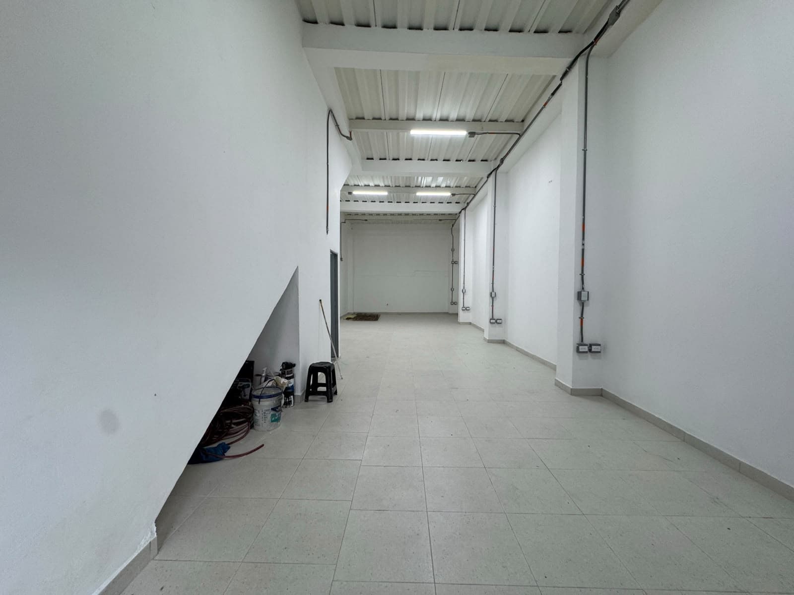 Bodega en arriendo en Cristo Rey, Guayabal, Medellín — foto 3 de 12