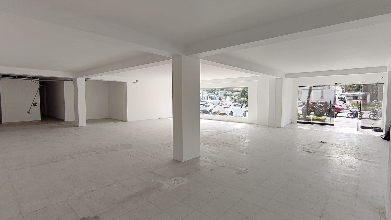 Local en arriendo en Guayabal, Medellín — foto 3 de 10