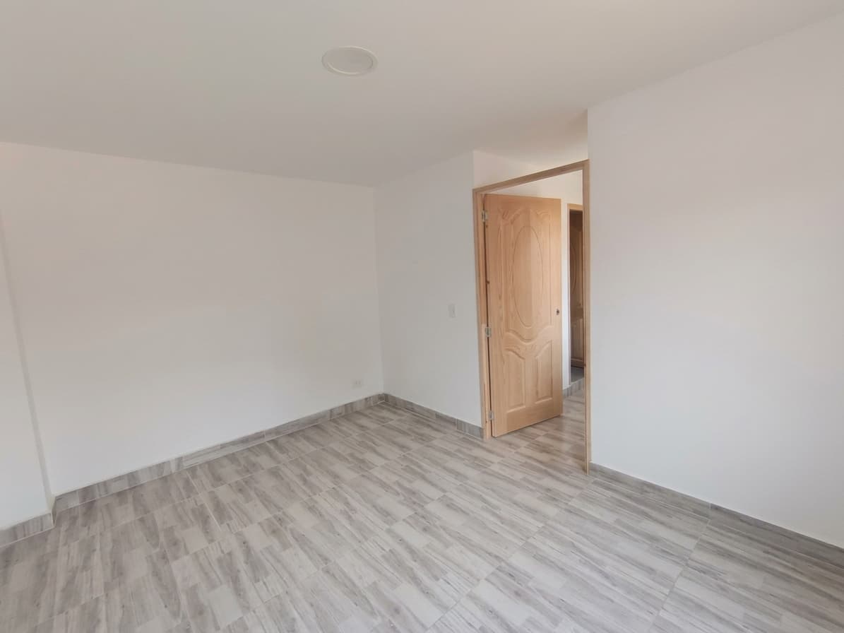 Apartamento en arriendo en Santa Mónica, La America, Medellín — foto 5 de 11