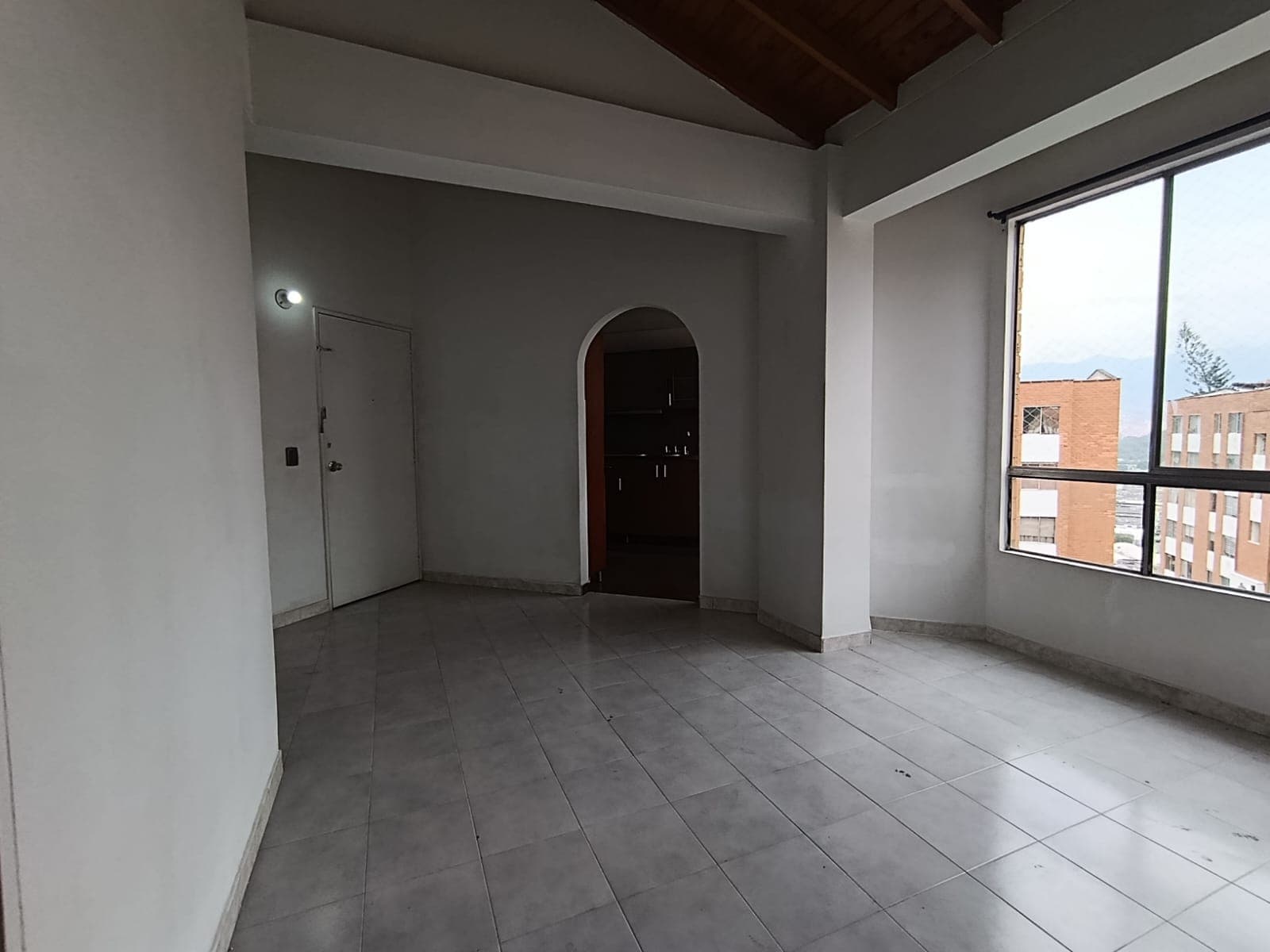 Apartamento en arriendo en San Diego, El Poblado, Medellín — foto 3 de 16
