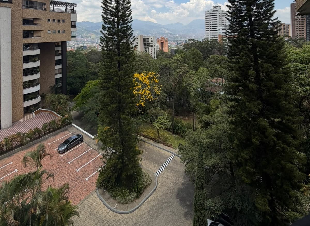 Apartamento en arriendo en San Lucas, El Poblado, Medellín — foto 4 de 20
