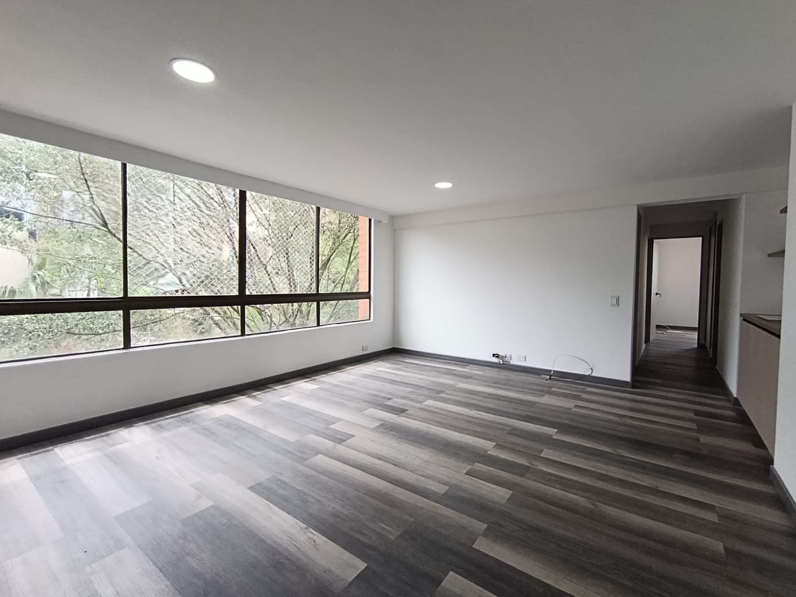 Apartamento en arriendo en Loma del Indio, El Poblado, Medellín — foto 4 de 20