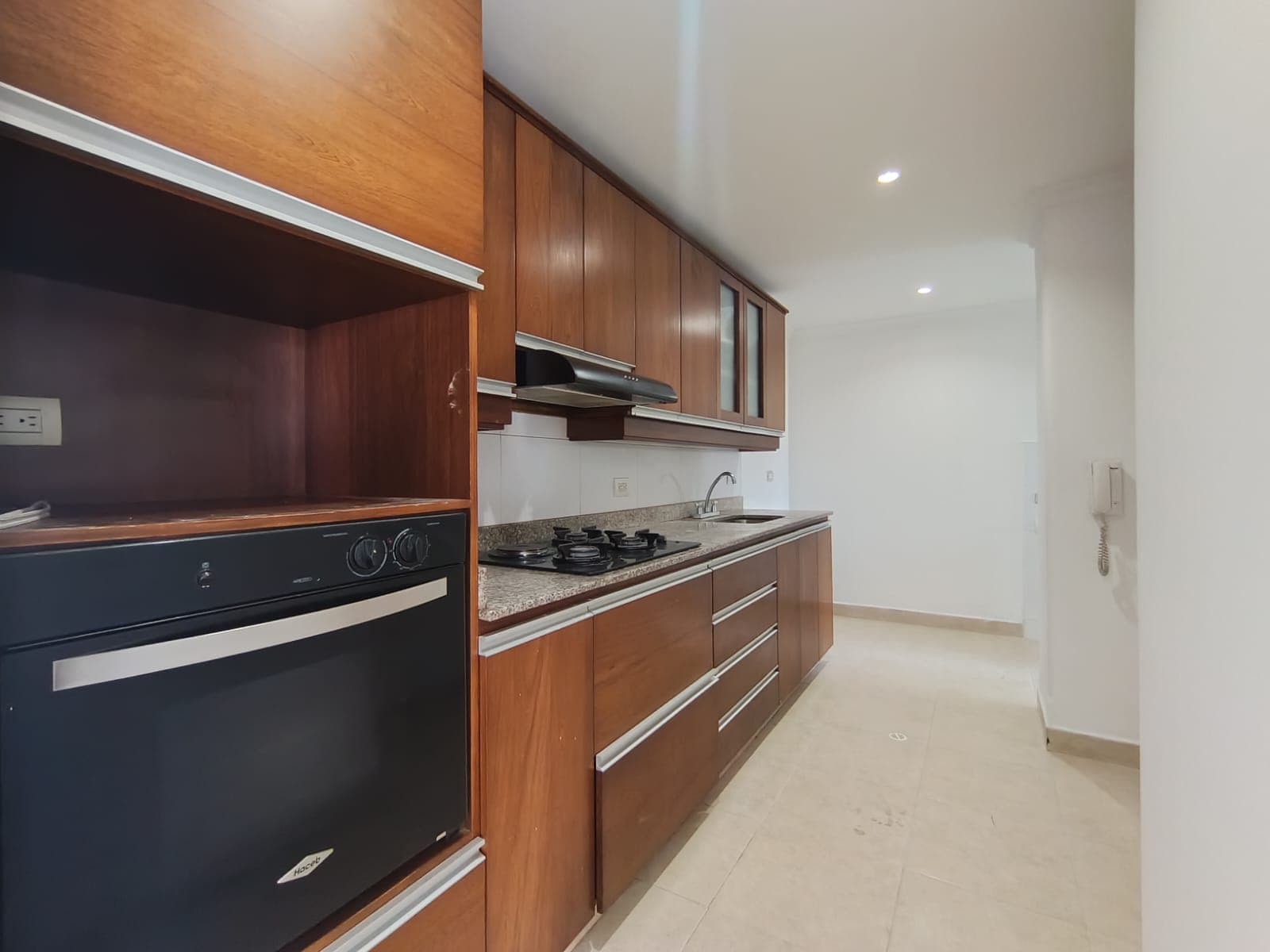 Apartamento en arriendo en Laureles Medellín — foto 4 de 18