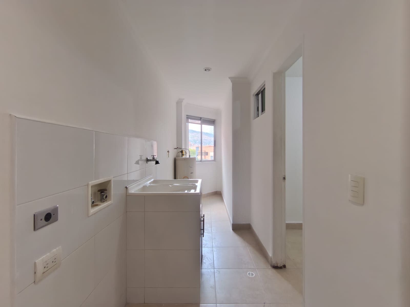 Apartamento en arriendo en Laureles Medellín — foto 5 de 18