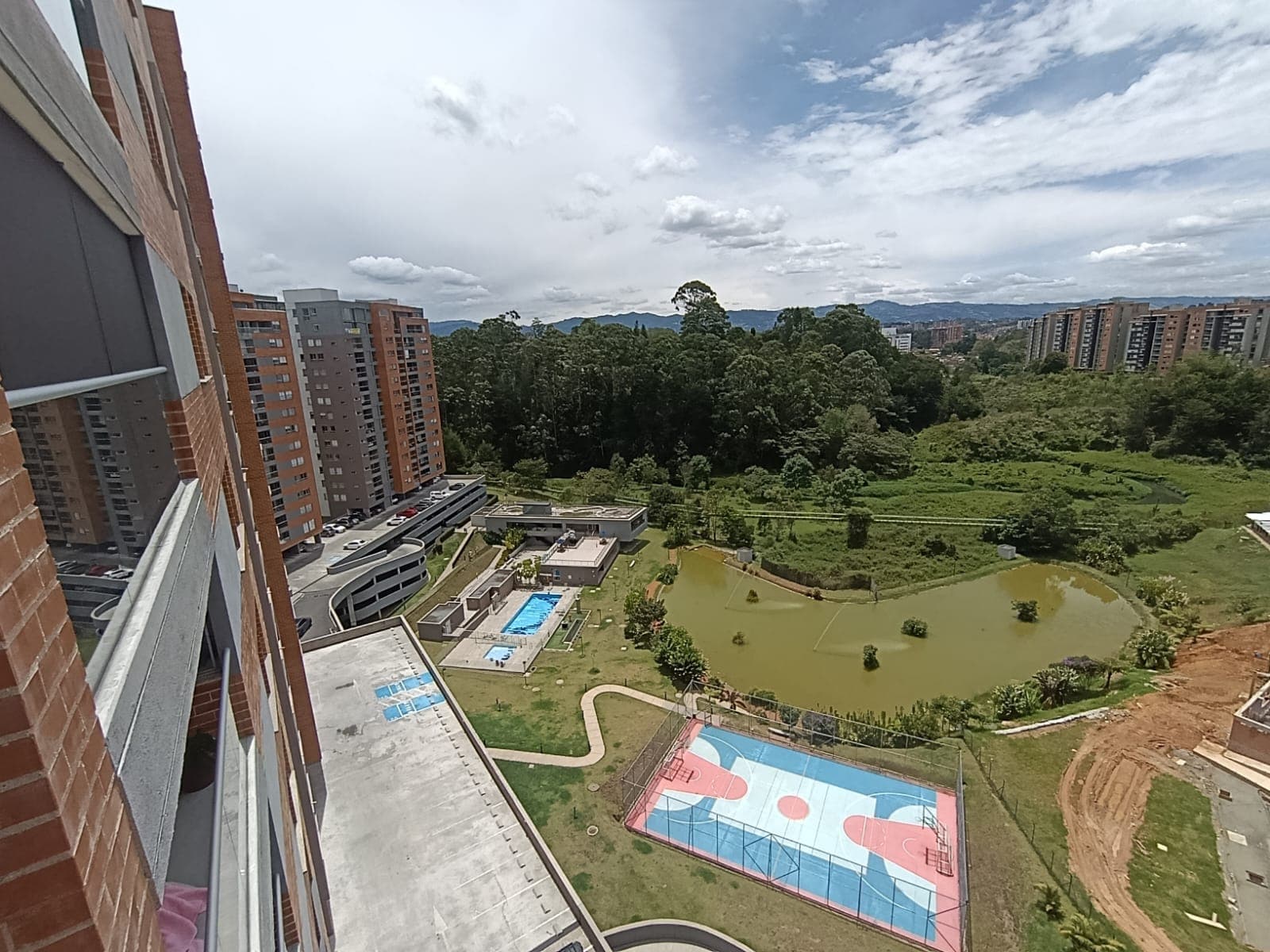 Apartamento en arriendo en Rionegro — foto 2 de 13