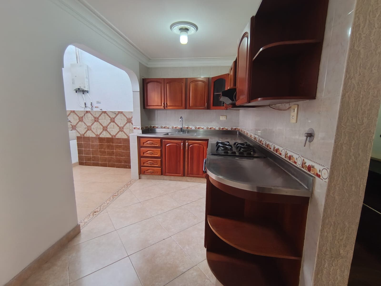 Apartamento en arriendo en Almería, La America, Medellín — foto 2 de 20