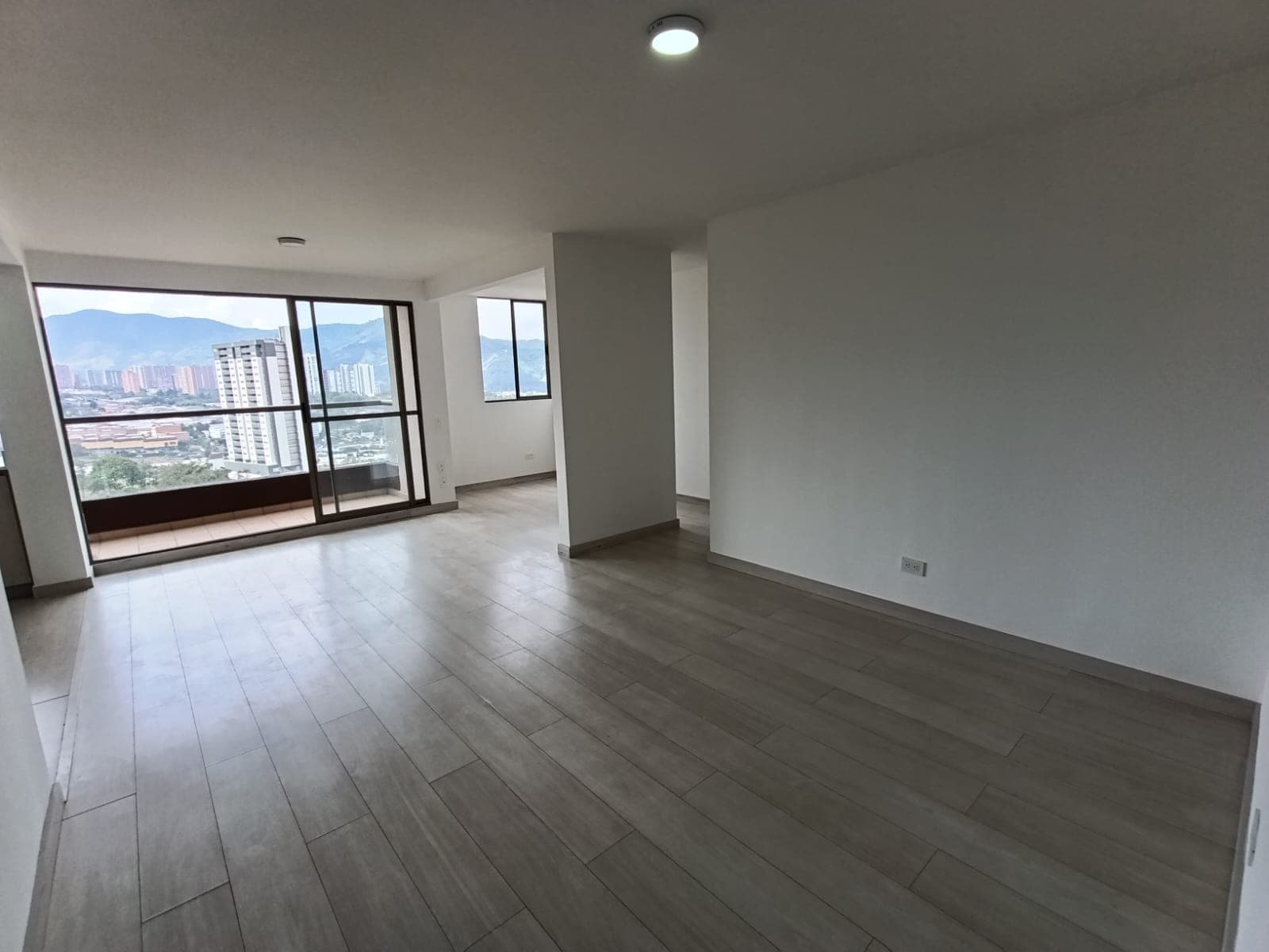 Apartamento en arriendo en Pan de Azucar, Sabaneta — foto 3 de 20