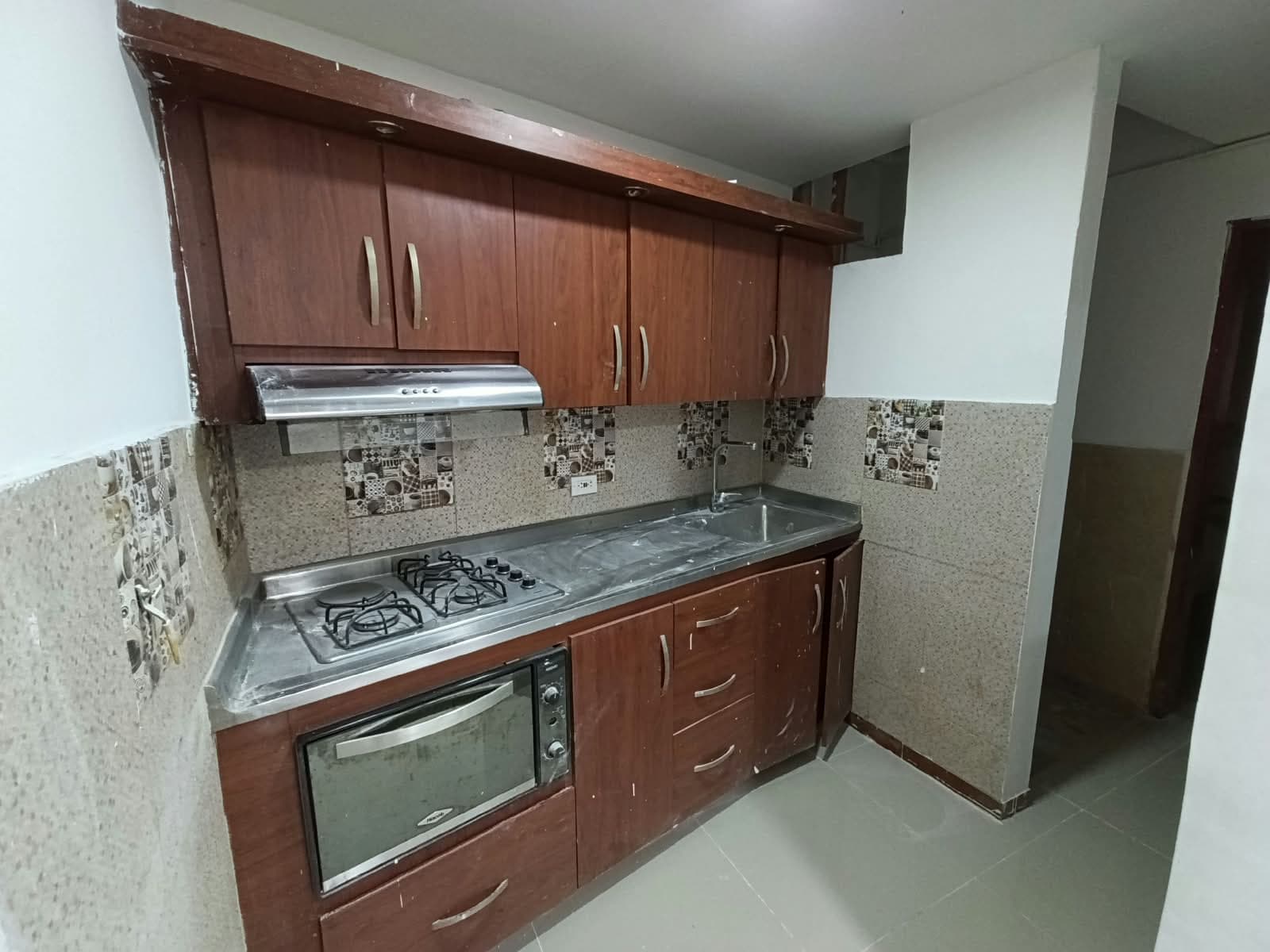 Apartamento en arriendo en Boston, Centro, Medellín — foto 1 de 9