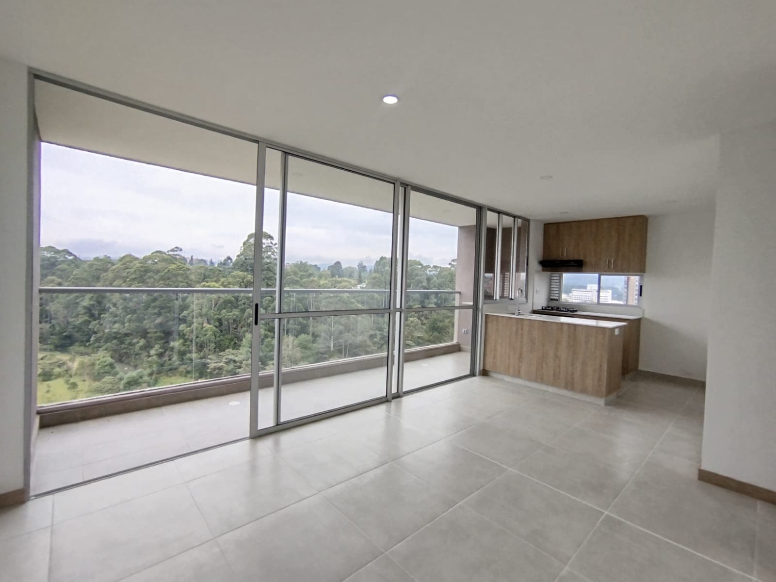 Apartamento en arriendo en Los Colegios, Rionegro — foto 1 de 16