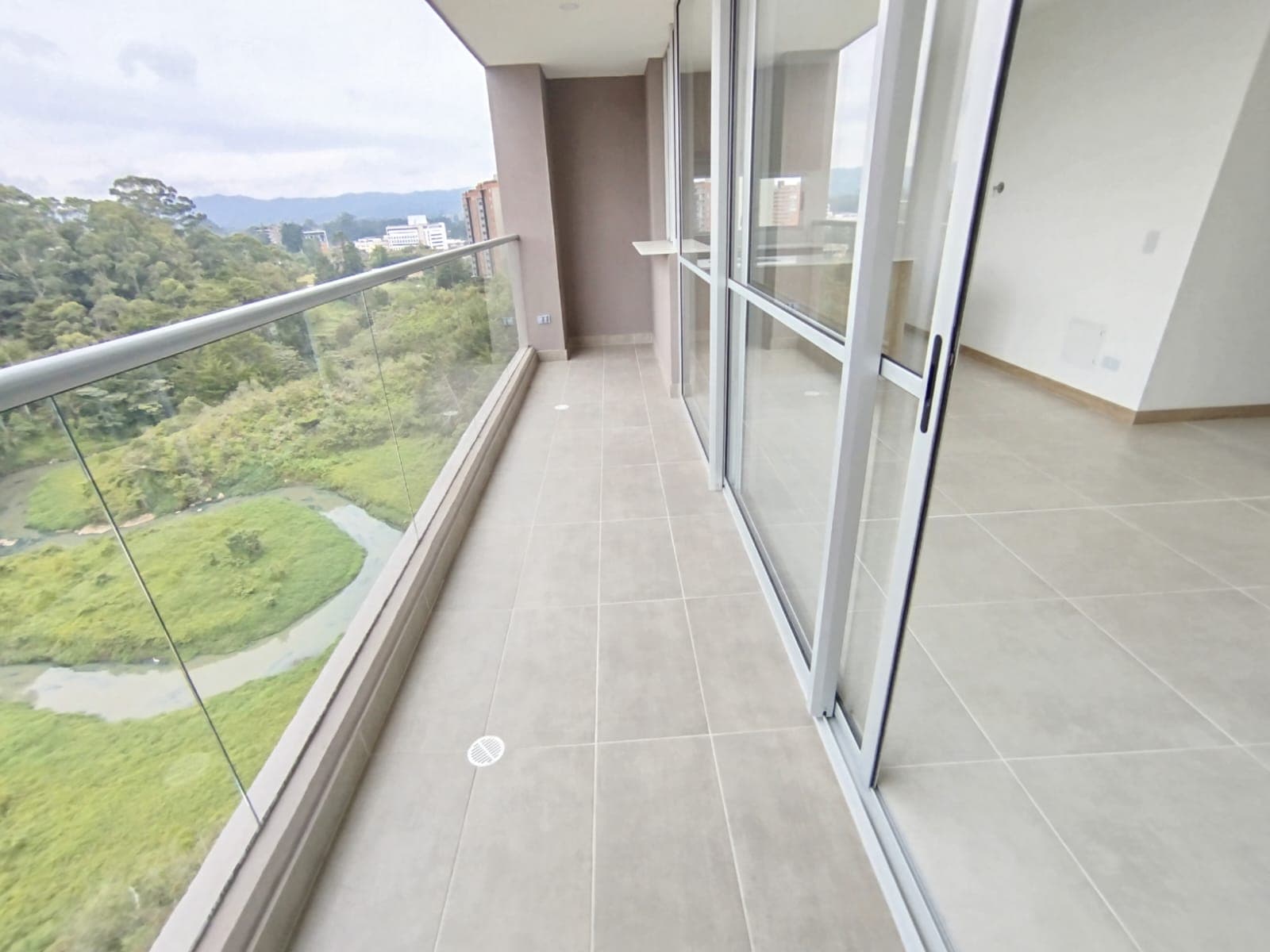 Apartamento en arriendo en Los Colegios, Rionegro — foto 3 de 16